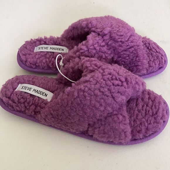 Steve Madden Peaceful Purple Faux Fur Slipper - Picture 3 of 6